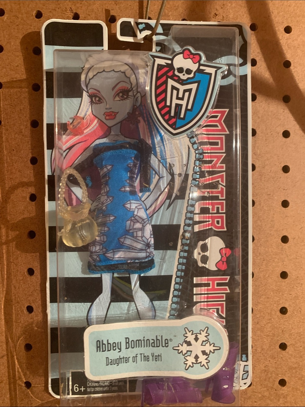 Monster High Abbey Bominable Doll outfit & Shoes NIB